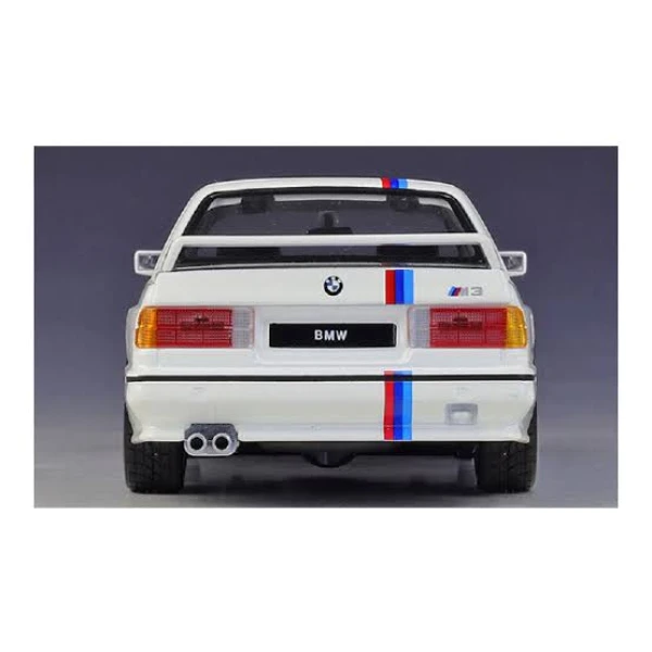 BBURAGO 1:24 BMW M3 1988 WHITE