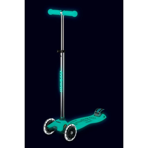 MICRO 3-WHEELS SCOOTER MAXI MICRO DELUXE GLOW LED JELLY GREEN