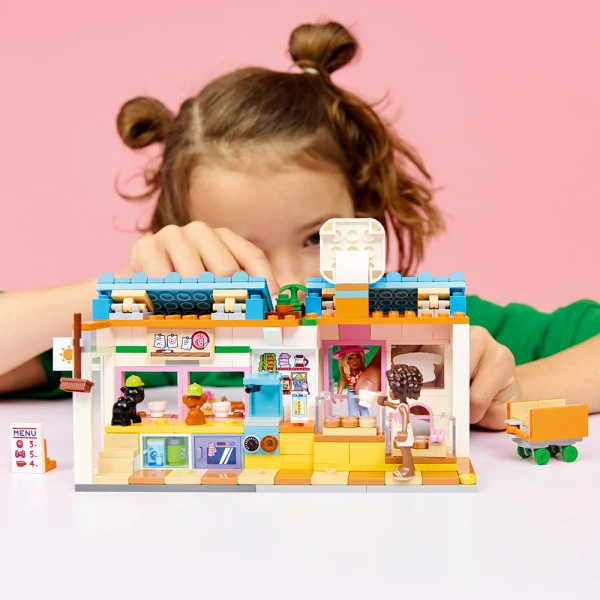 LEGO® FRIENDS ΖΑΧΑΡΟΠΛΑΣΤΕΙΟ ΛΙΧΟΥΔΙΩΝ ΓΙΑ ΣΚΥΛΟΥΣ