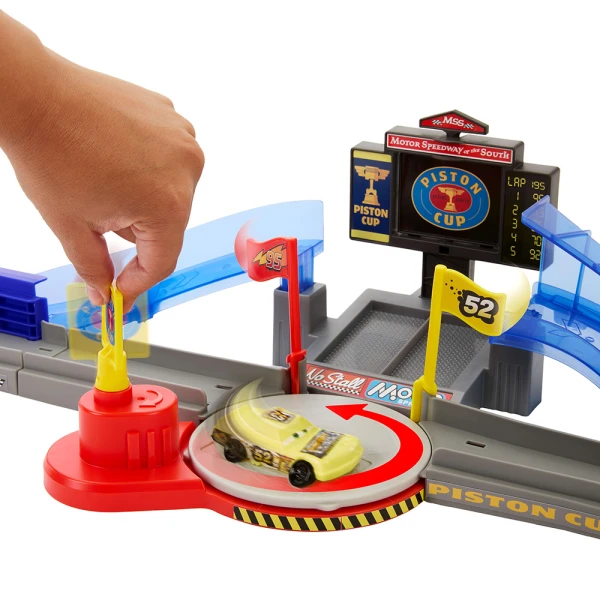 CARS ΜΕΓΑΛΗ ΠΙΣΤΑ ΑΓΩΝΩΝ PISTON CUP ΓΙΑ ΚΟΛΠΑ