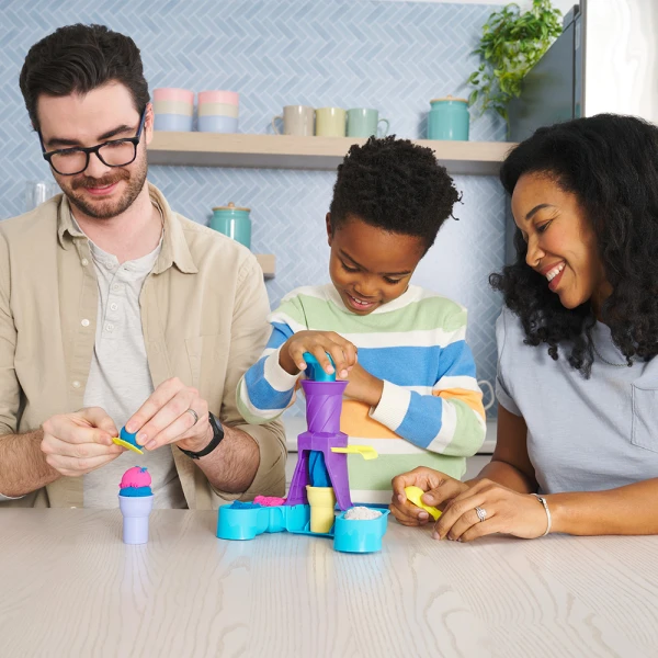 KNS ΑΜΜΟΣ KINETIC SAND ΧΡΩΜΑΤΙΣΤΟ ΠΑΓΩΤΑΤΖΙΔΙΚΟ