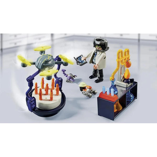 PLAYMOBIL CITY LIFE GIFT SET ΠΑΡΤΥ ΣΤΟ ΕΡΓΑΣΤΗΡΙΟ ΤΟΥ ΤΡΕΛΟΕΠΙΣΤΗΜΟΝΑ
