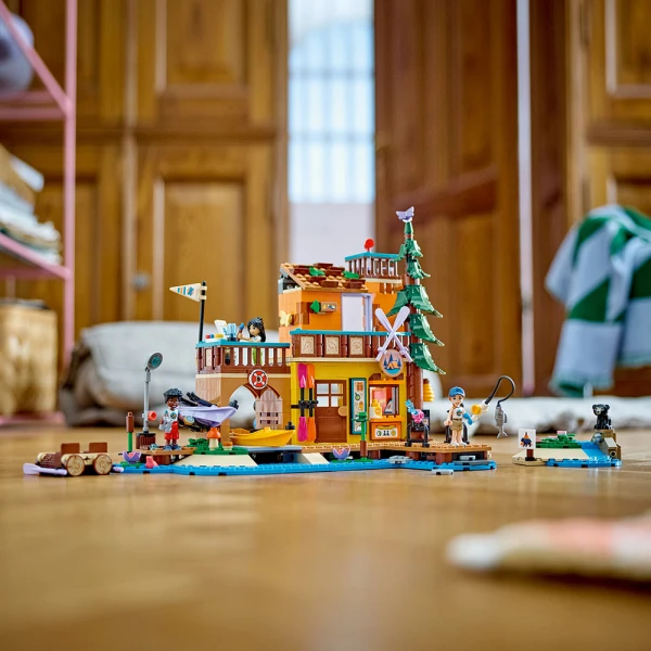 LEGO® FRIENDS ADVENTURE CAMP WATER SPORTS