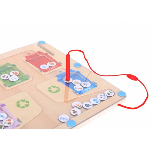 WOODEN MAGNETIC RECYCLING MAZE