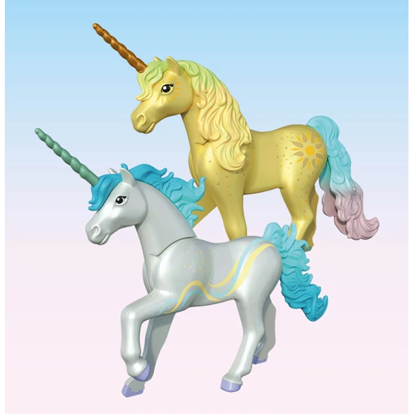 PLAYMOBIL UNICORN WITH MULTICOLOUR MANE