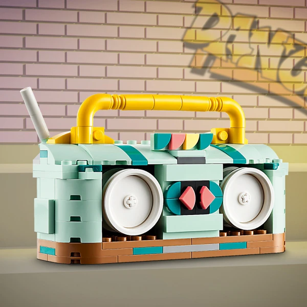 LEGO® CREATOR ΡΕΤΡΟ ΠΑΤΙΝΙ