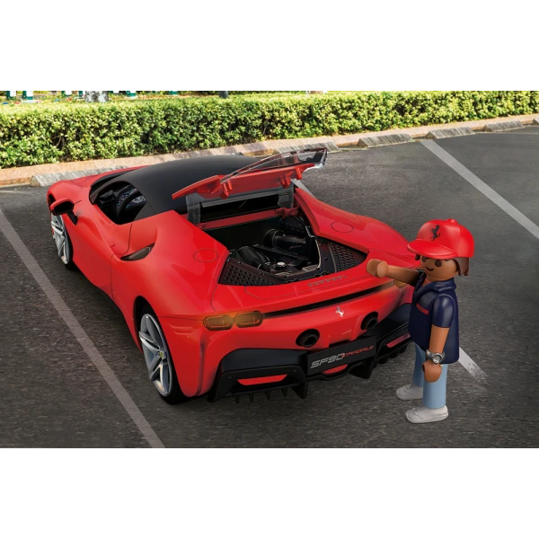 PLAYMOBIL CLASSIC CARS FERRARI SF90 STRADALE