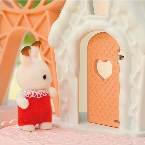 THE SYLVANIAN FAMILIES BABY AMUSEMENT PARK 5537