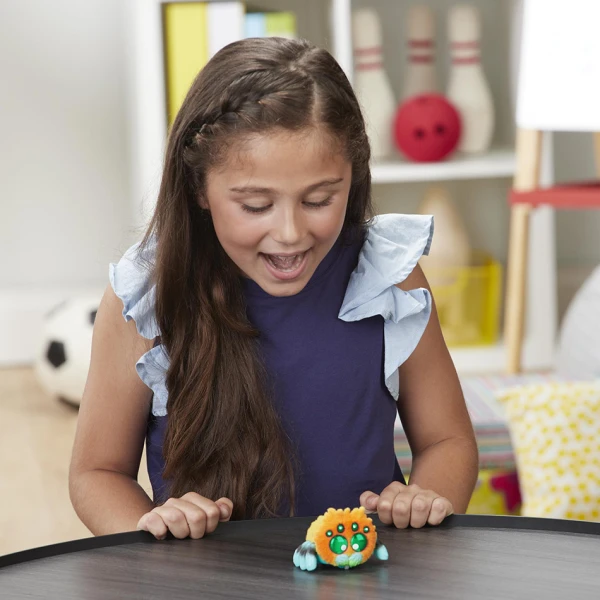 YELLIES SPIDER WITH PERSONALITY - 6 DESIGNS