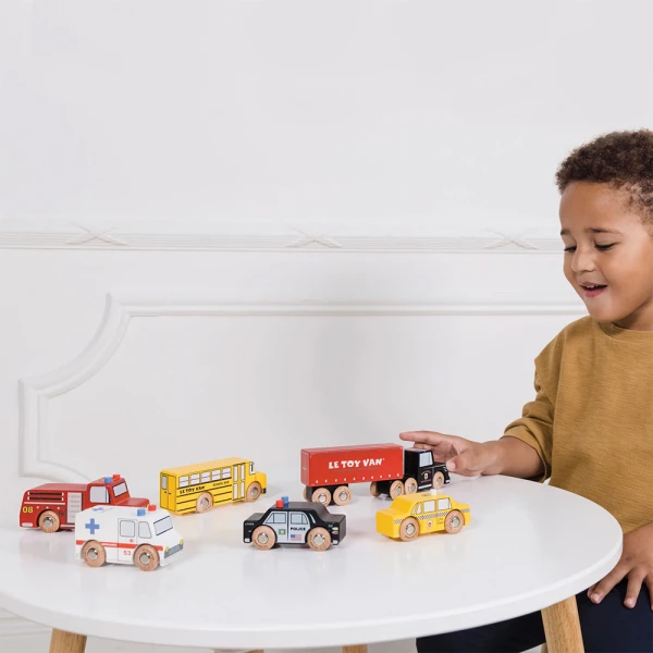 LE TOY VAN ΞΥΛΙΝΟ ΣΕΤ ΟΧΗΜΑΤΩΝ NEW YORK CARS
