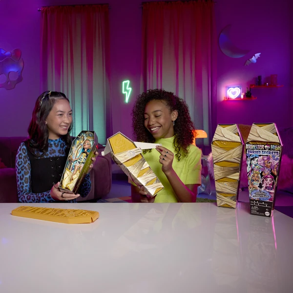 MONSTER HIGH ΚΟΥΚΛΑ BURIED SECRETS