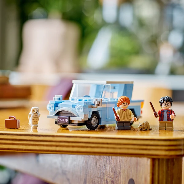 LEGO® HARRY POTTER™ ΙΠΤΑΜΕΝΟ FORD ANGLIA™