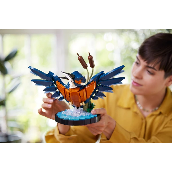 LEGO® ICONS KINGFISHER BIRD