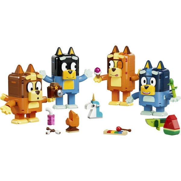 LEGO® BLUEY BRICK-BUILT BLUEY FAMILY