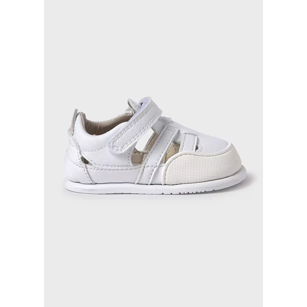 SANDALS CLOSED BARE FOOT WHITE