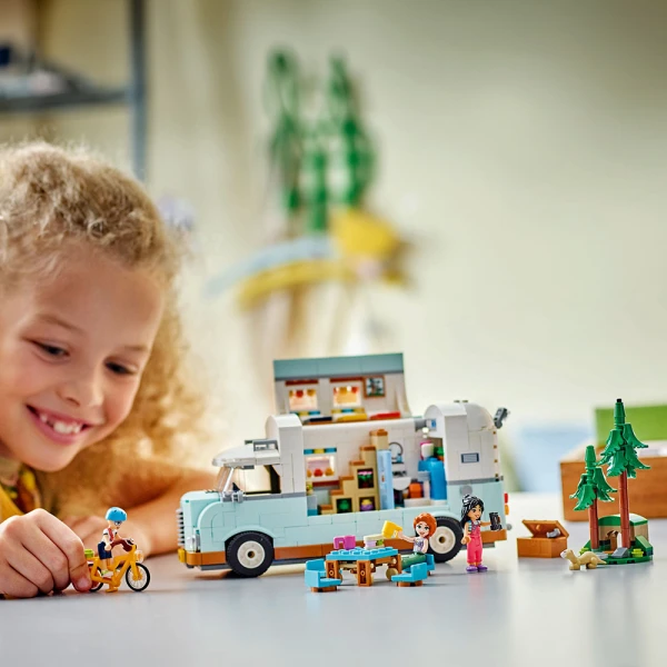 LEGO® FRIENDS ΠΕΡΙΠΕΤΕΙΑ ΜΕ ΤΟ ΤΡΟΧΟΣΠΙΤΟ ΤΗΣ ΦΙΛΙΑΣ