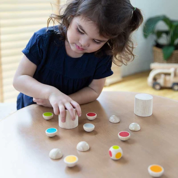 PLAN TOYS WIGGLE AND TURN