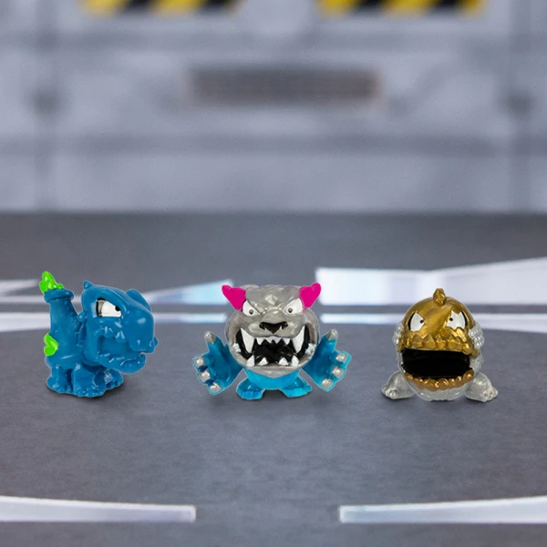 MR. BEAST LAB 1 FIGURE SWARMS SURPRISE