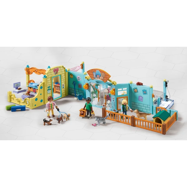 PLAYMOBIL MY LIFE ANIMAL HOTEL