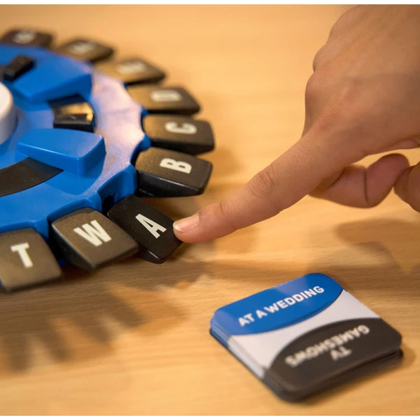 BOARD GAME TAPPLE- SAY THE WORD