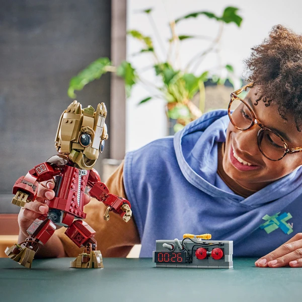 LEGO®  MARVEL ΓΚΡΟΥΤ ΜΕ ΦΟΡΜΑ ΟΛΕΘΡΙΟΥ