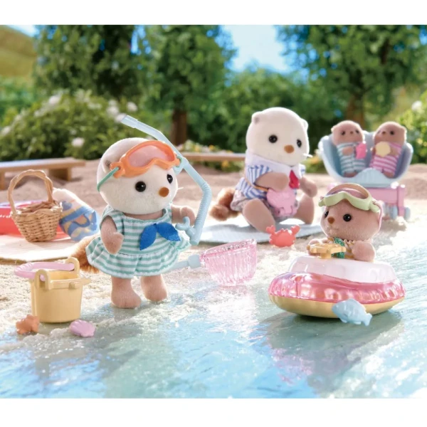 THE SYLVANIAN FAMILIES ΣΕΤ ΠΑΙΧΝΙΔΙΟΥ SEA OTTER SISTERS-SPLASHY SNORKEL