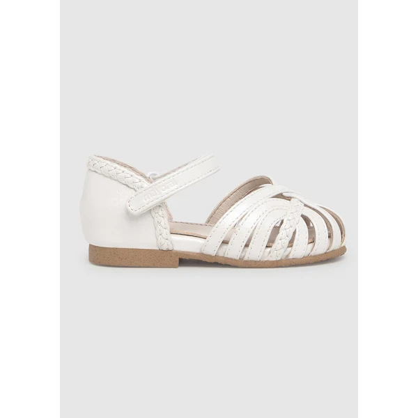 MAYORAL SANDALS CLOSED WHITE SHINE