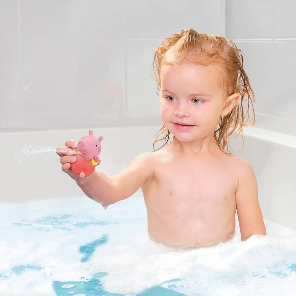 TOMY TOOMIES ΒΡΕΦΙΚΟ ΠΑΙΧΝΙΔΙ ΟΙΚΟΓΕΝΕΙΑ PEPPA PIG SQUIRTERS AS - 2 ΣΧΕΔΙΑ