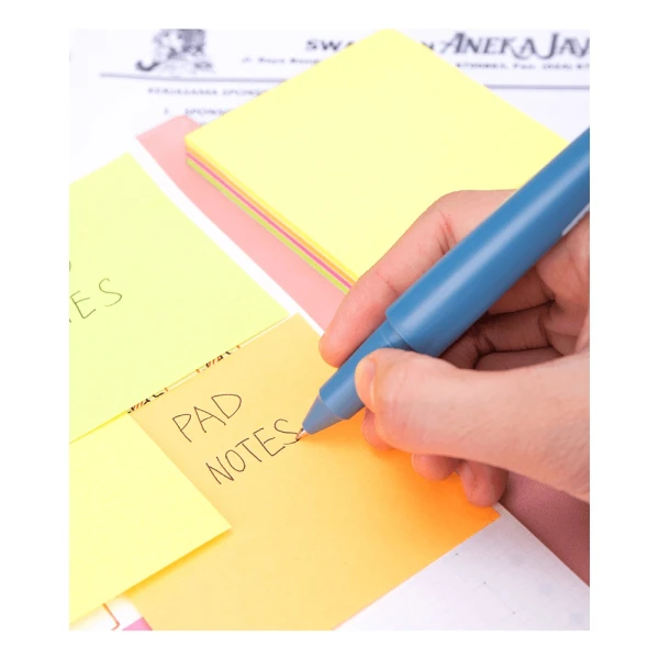 DELI STICKY NOTES 4X25 SHEETS 76X76mm STICK UP