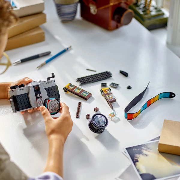 LEGO® CREATOR RETRO CAMERA
