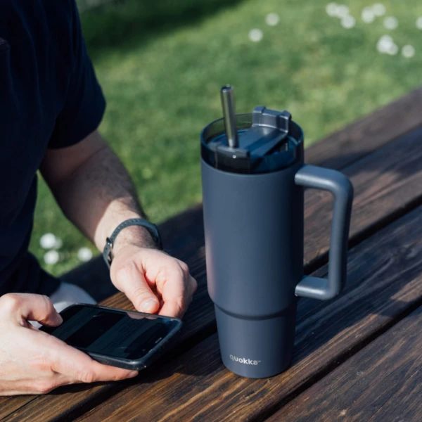 QUOKKA STAINLESS STEEL THERMAL RAMBLER ΚΟΥΠΑ ΜΕ ΚΑΛΑΜΑΚΙ 950ml - BLACK