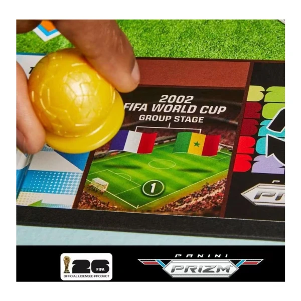 BOARD GAME MONOPOLY PANINI FIFA EDITION - PRIZM FIFA WORLD CUP EDITION CORE GAME