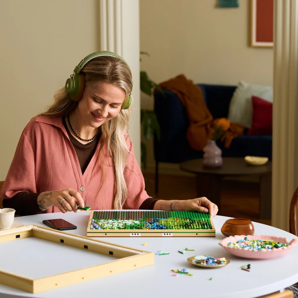 LEGO® ART CLAUDE MONET BRIDGE OVER A POND OF WATER LILIES