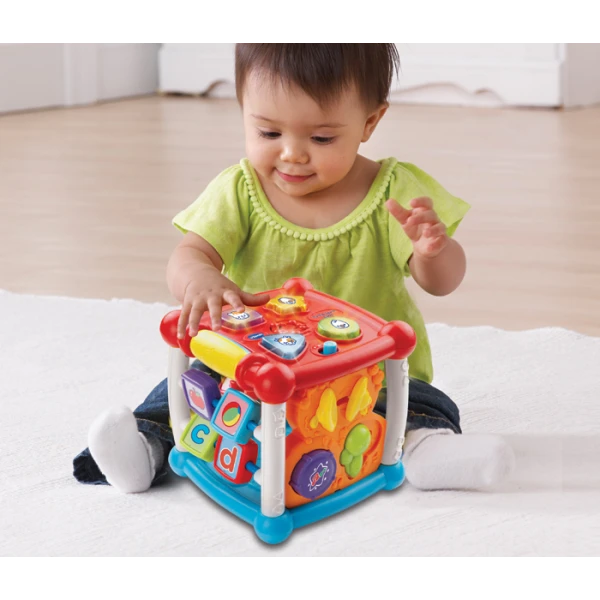 V-TECH EDUCATIONAL ACTIVITY CUBE