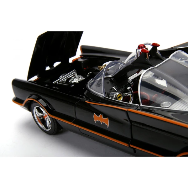 ΑΥΤΟΚΙΝΗΤΟ 1:18 BATMAN CLASSIC BATMOBILE