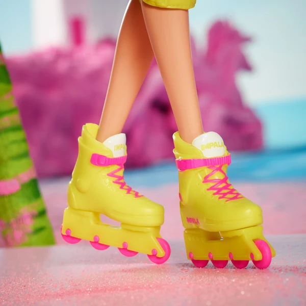ΣΥΛΛΕΚΤΙΚΗ ΚΟΥΚΛΑ BARBIE MOVIE SKATING OUTFIT