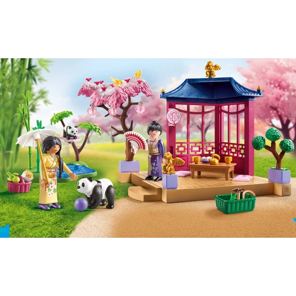 PLAYMOBIL ASIAN GARDEN WITH PANDA