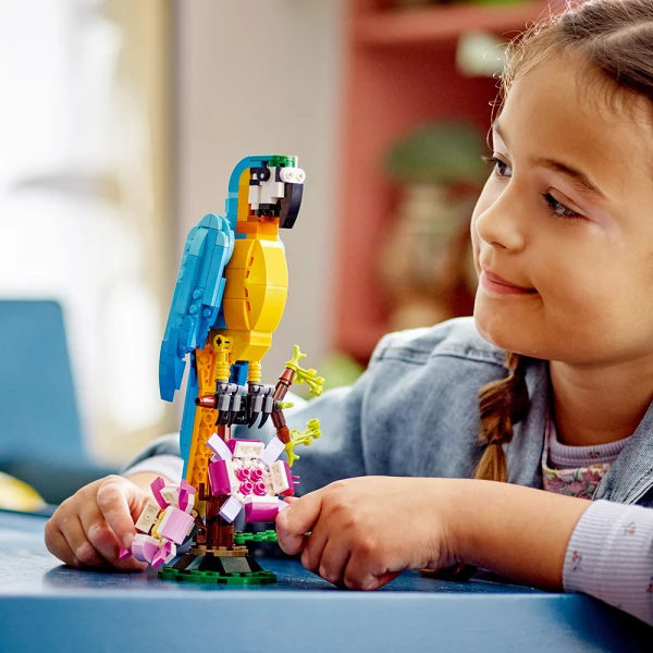 LEGO® CREATOR EXOTIC PARROT