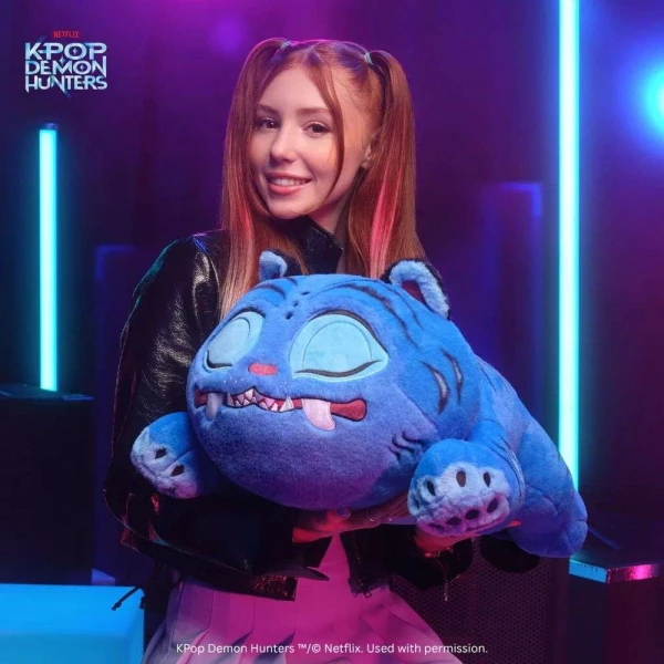 K-POP DEMON HUNTERS ΛΟΥΤΡΙΝΟ 45 εκ. SLEEPING DERPY