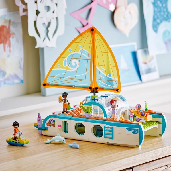 LEGO® FRIENDS ΤΑΞΙΔΙΩΤΙΚΗ ΠΕΡΙΠΕΤΕΙΑ ΜΕ ΣΚΑΦΟΣ