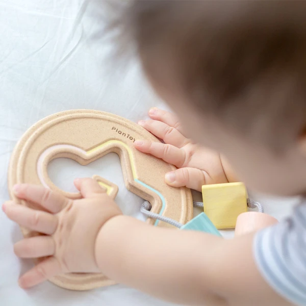 PLAN TOYS ΤΑ ΠΡΩΤΑ ΜΟΥ ΣΧΗΜΑΤΑ