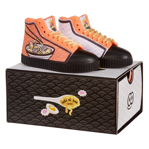 MINIVERSE MAKE IT MINI SNEAKERS 
