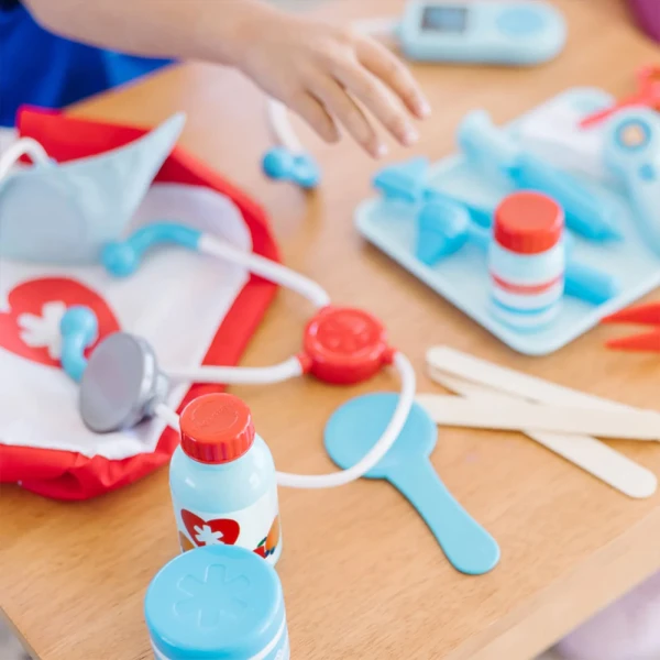 MELISSA & DOUG ΣΕΤ ΓΙΑΤΡΟΥ