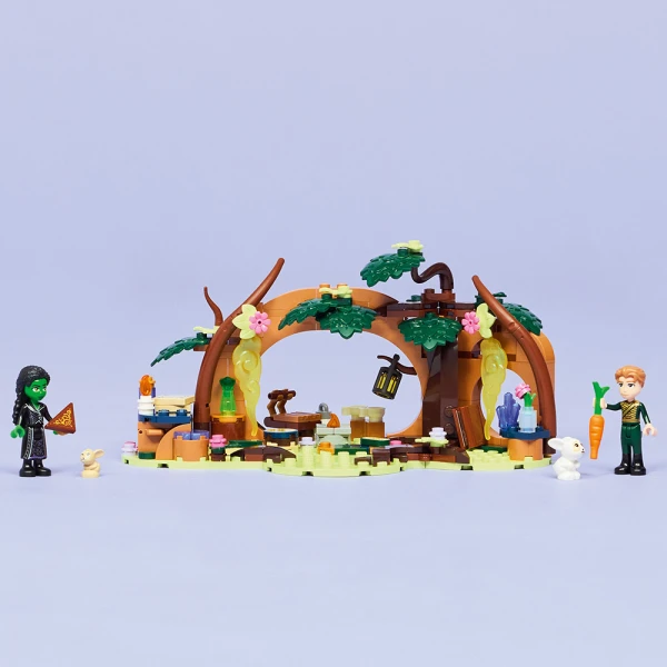 LEGO® WICKED ELPHABAʼS RETREAT