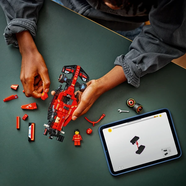 LEGO® SPEED CHAMPIONS ΑΓΩΝΙΣΤΙΚΟ ΑΥΤΟΚΙΝΗΤΟ FERRARI SF-24 F1®