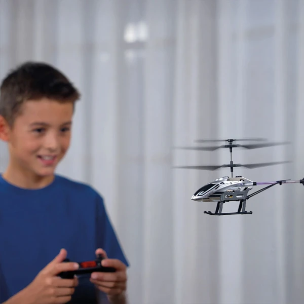 SILVERLIT FLYBOTIC RADIO CONTROL HELICOPTER SKY AURORA