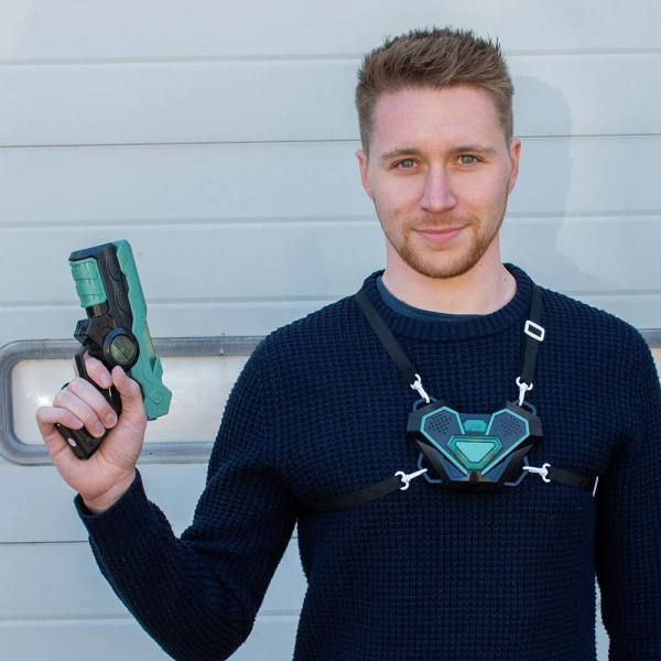 THE SOURCE RED5 - LASER SHOOTING GAME