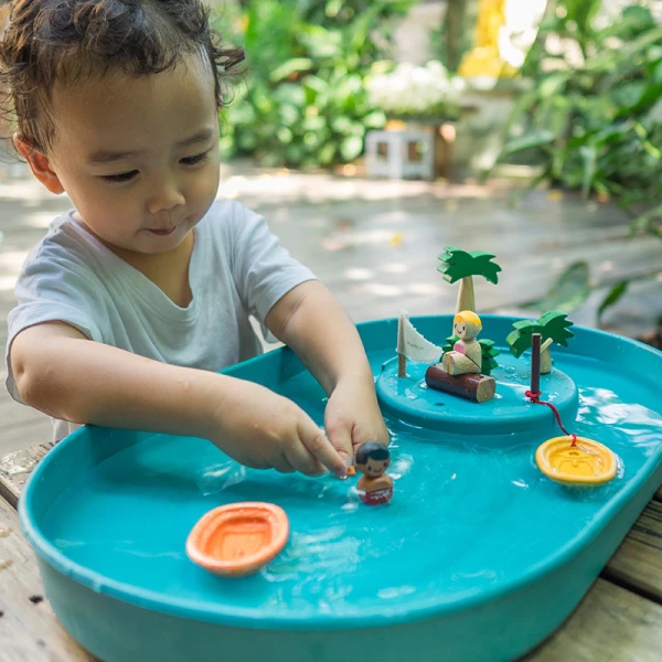 PLAN TOYS ΞΥΛΙΝΟ ΣΕΤ ΠΑΙΧΝΙΔΙ ΣΤΟ ΝΕΡΟ