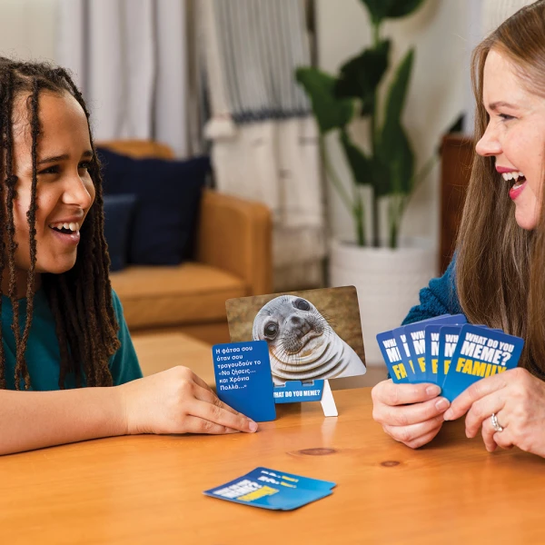 AS GAMES BOARD GAME WHAT DO YOU MEME? FAMILY FOR AGES 8+ AND 3+ PLAYERS