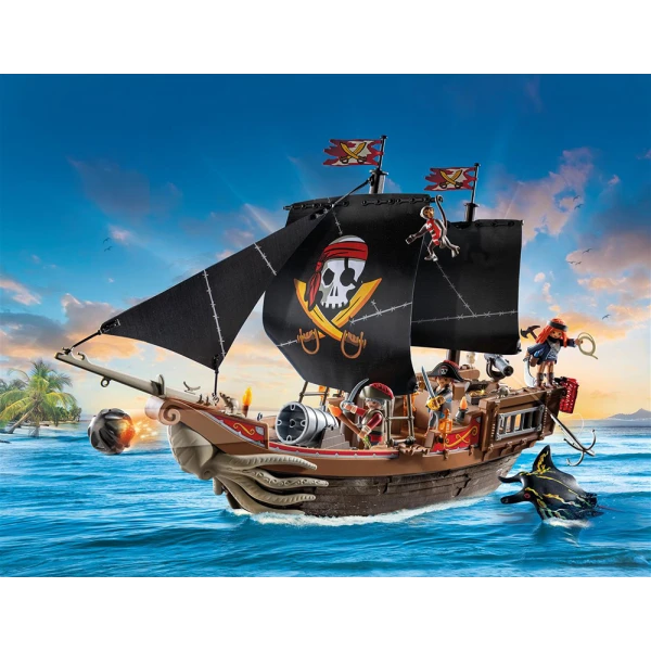 PLAYMOBIL PIRATES LARGE PIRATE SHIP